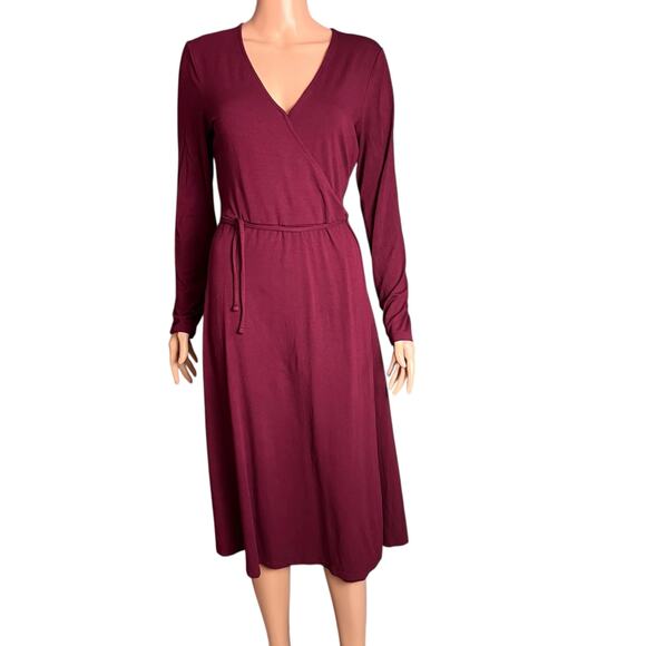 Old Navy Wine Midi Dress Medium Vee Neck Fit & Flare Wrap Skirt Career Office - Picture 1 of 5
